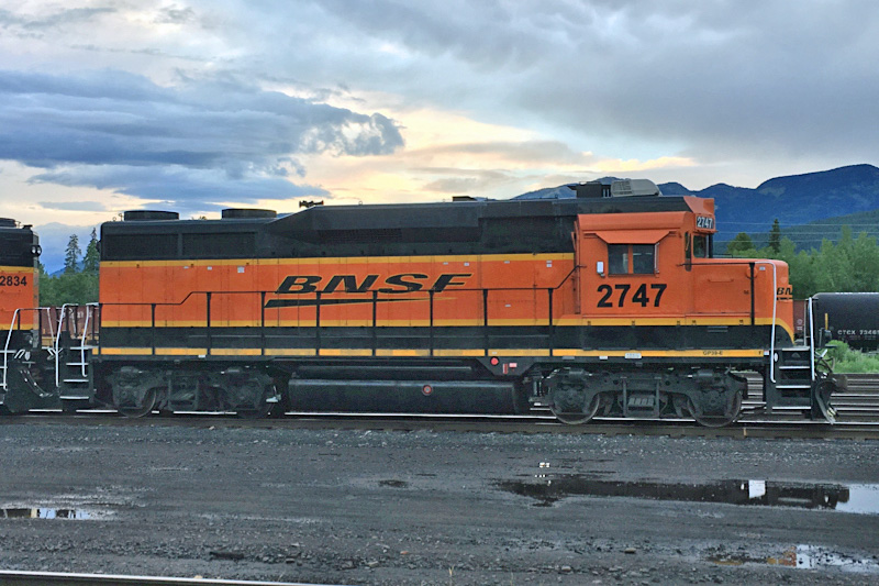 bnsf2747_roster