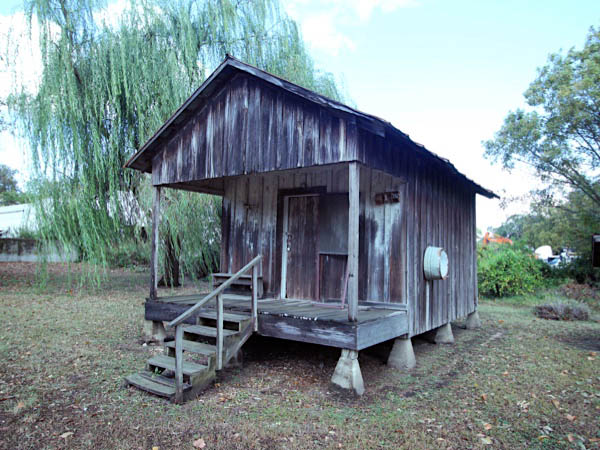 cabin2