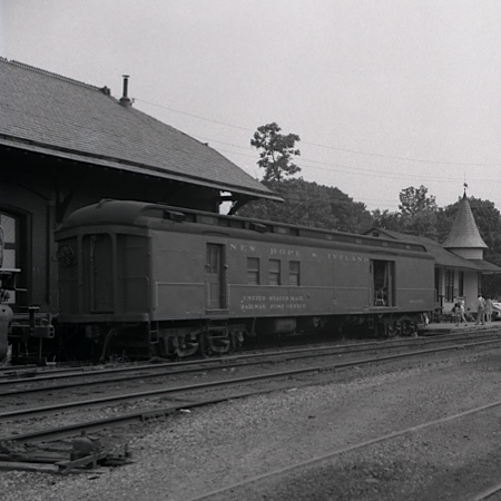 New Hope & Ivyland Railroad