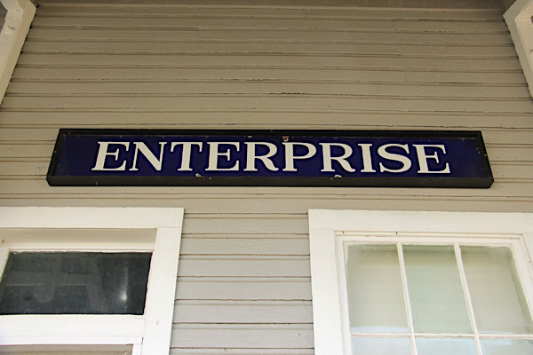 enterprise_depot7