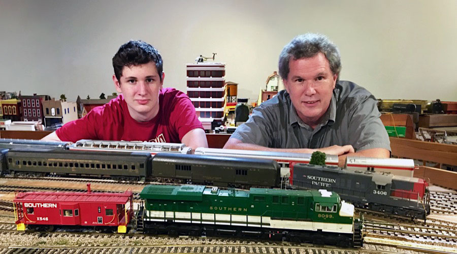 hawkinsrails_banner196