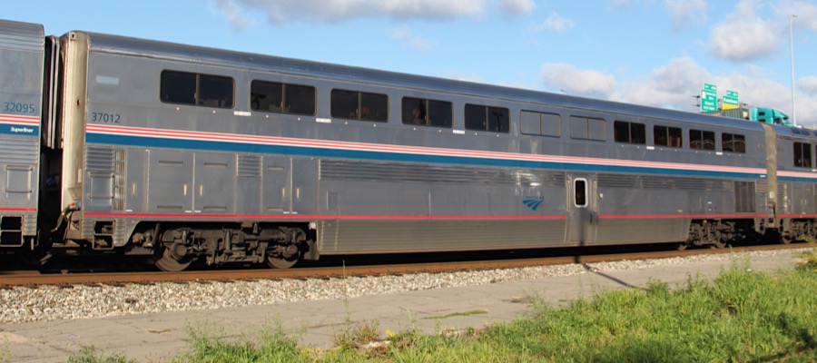 amtrak_diner2