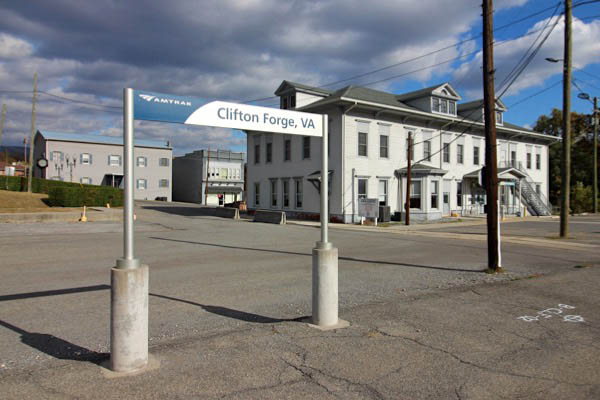 cliftonforge33a