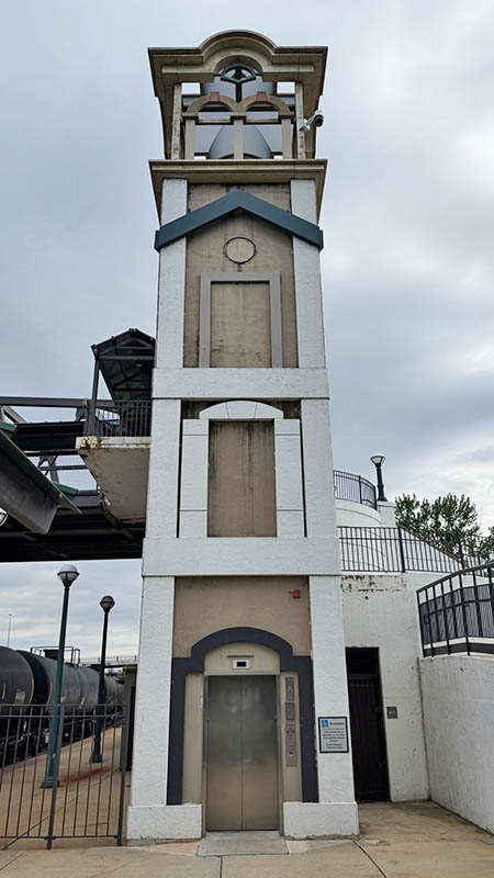 lafayette24