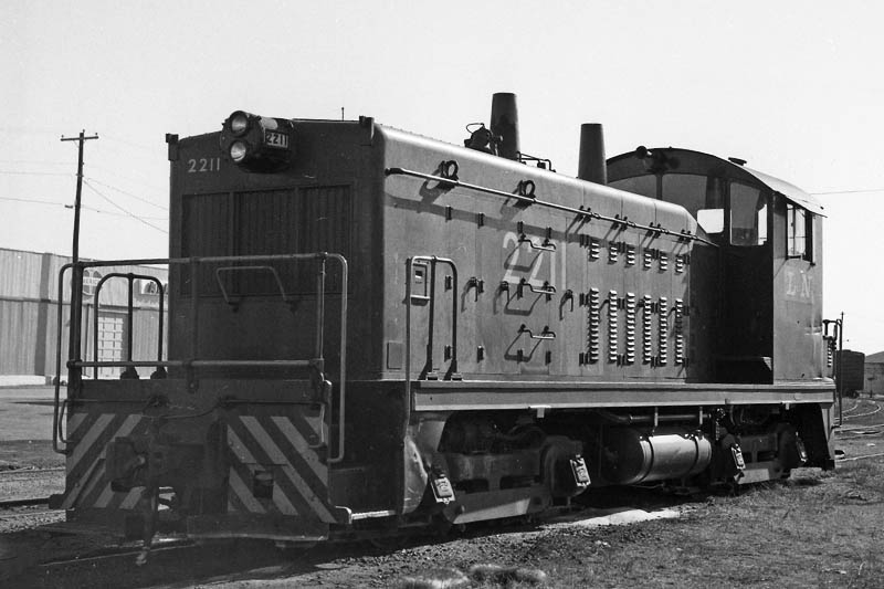 ln2211_roster