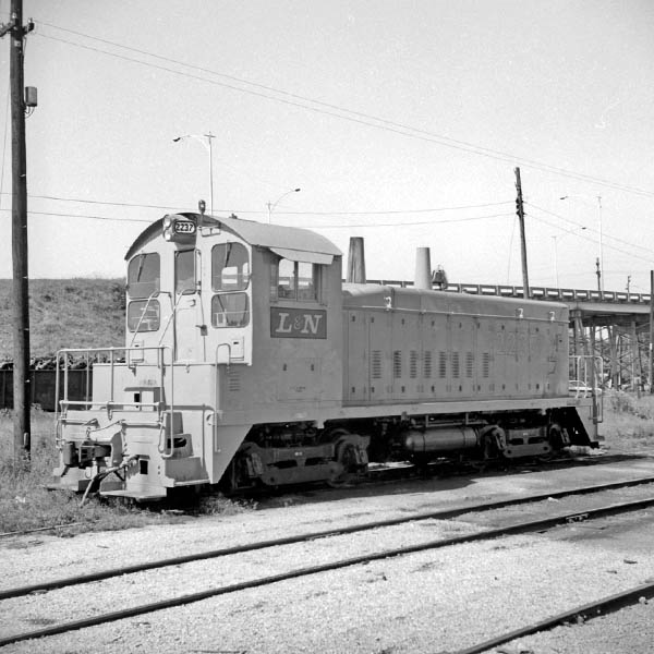 ln2237b