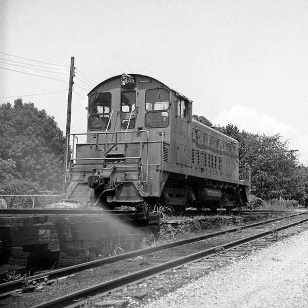 ln2294b