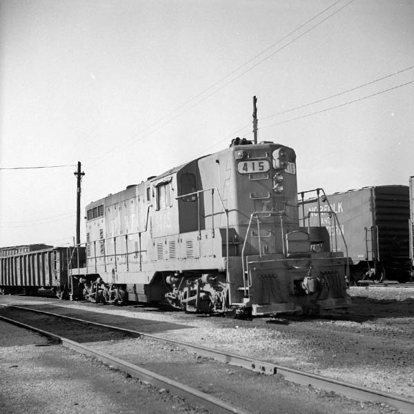 ln415b