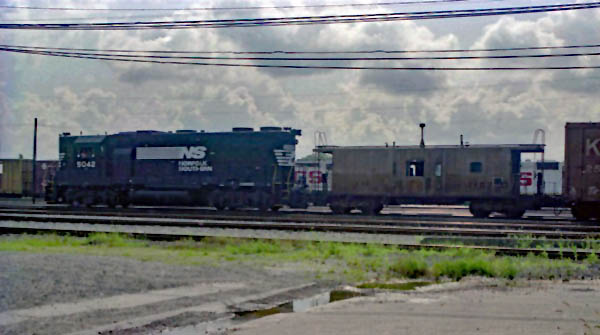 ns5042b