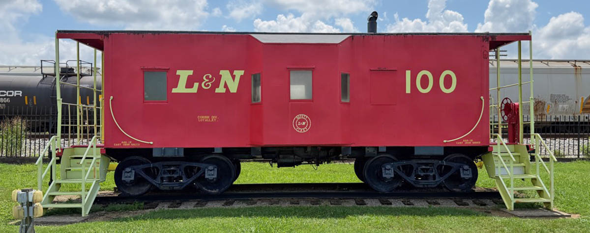 ln100e