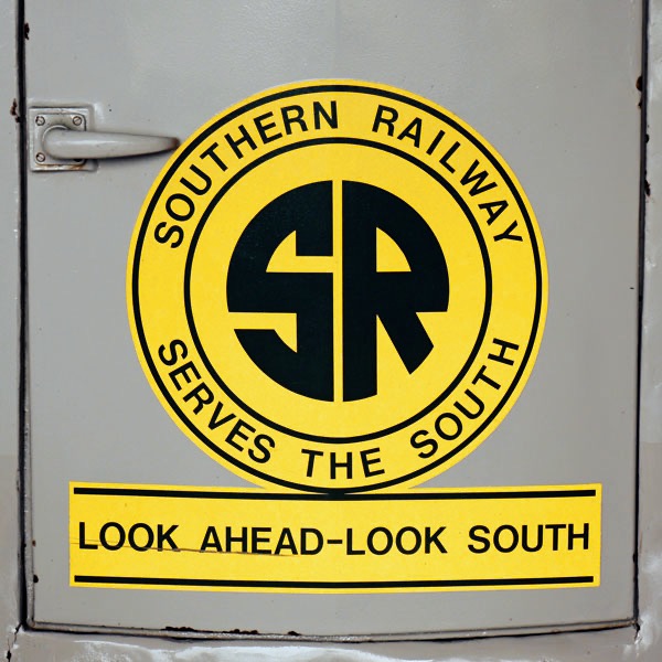 Southern Railway Salem Recruitment 2022: Apply Online for 13 Electrician  Posts | Recruitment, Southern railways, Railway jobs
